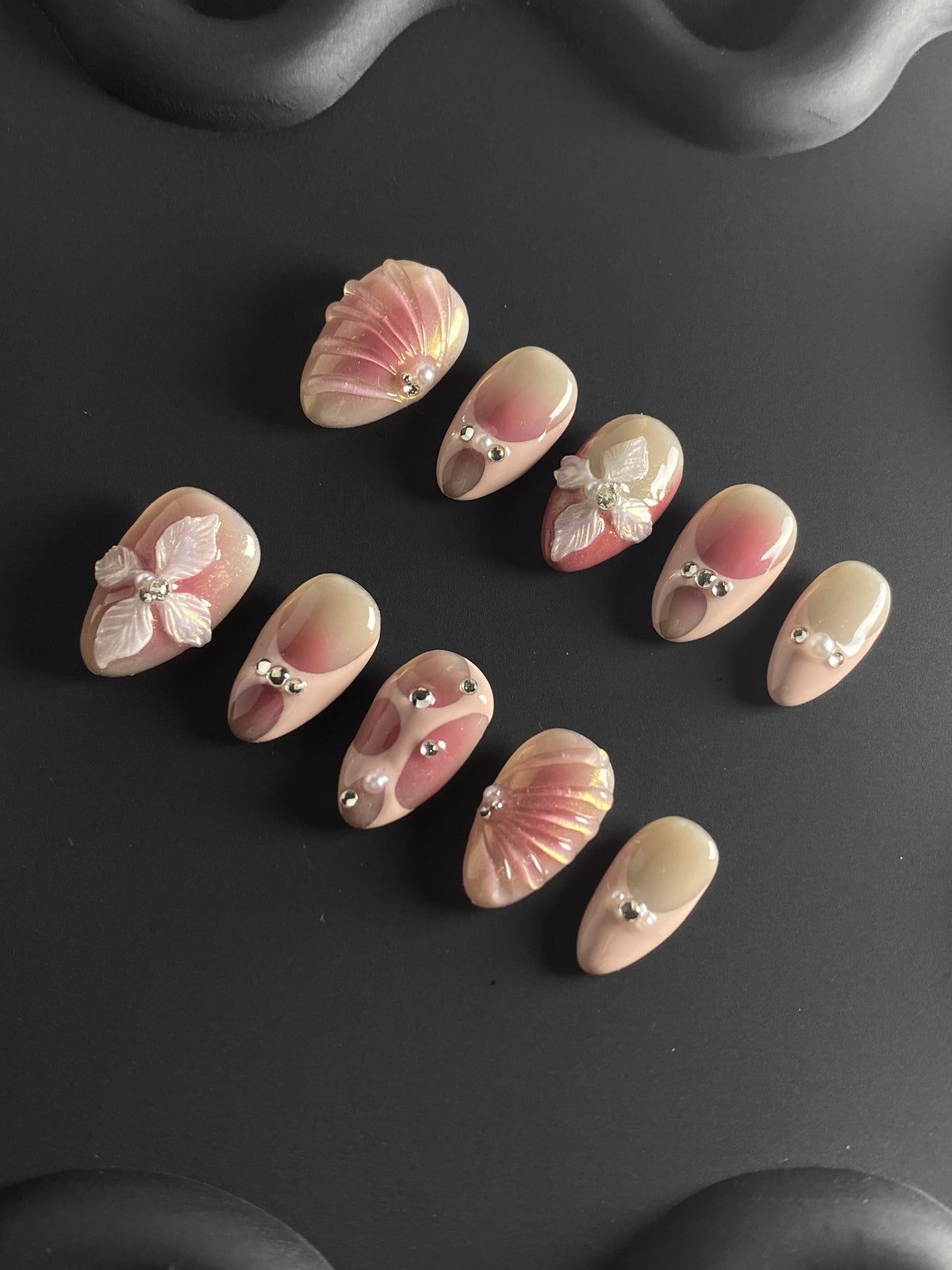 Blush Shell Garden short almond press-on nails - view 2