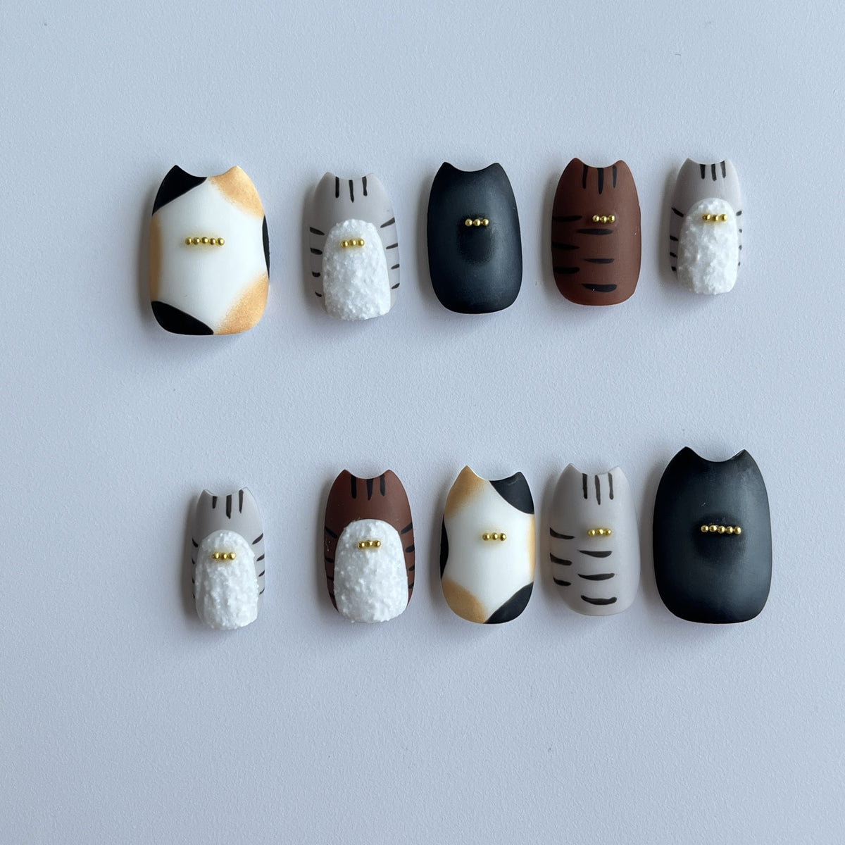 Mocha Geometry short almond press-on nails - view 2