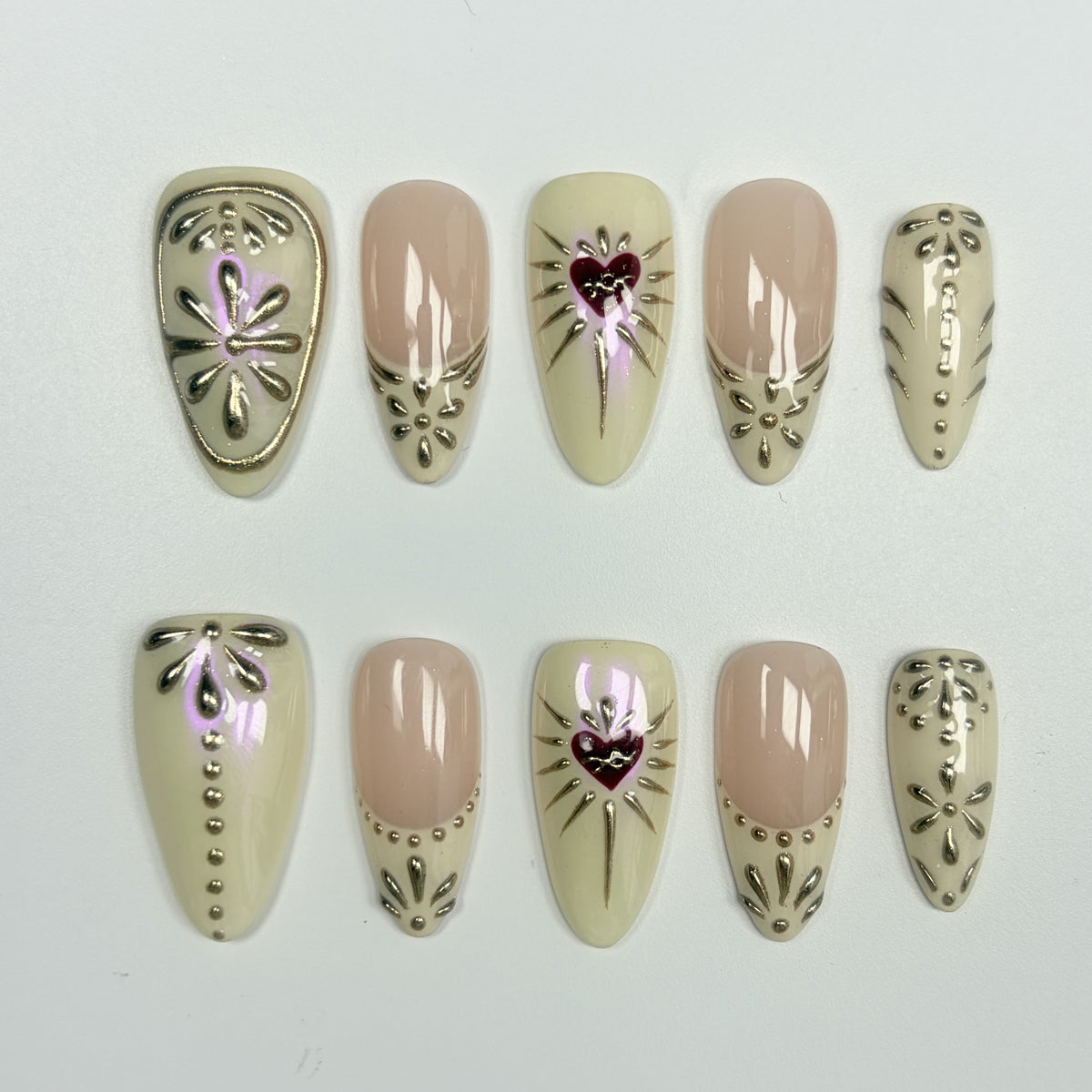 Vintage Butterfly short almond press-on nails - view 1