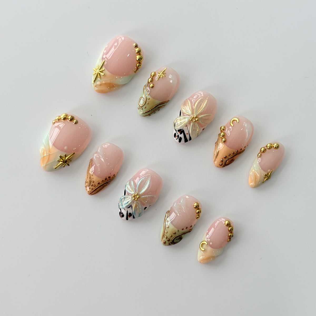 Golden Daisy Meadow short almond press-on nails - view 1