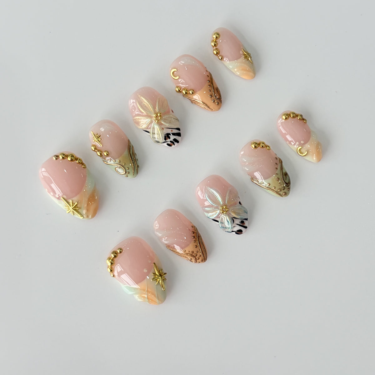 Golden Daisy Meadow short almond press-on nails - view 2