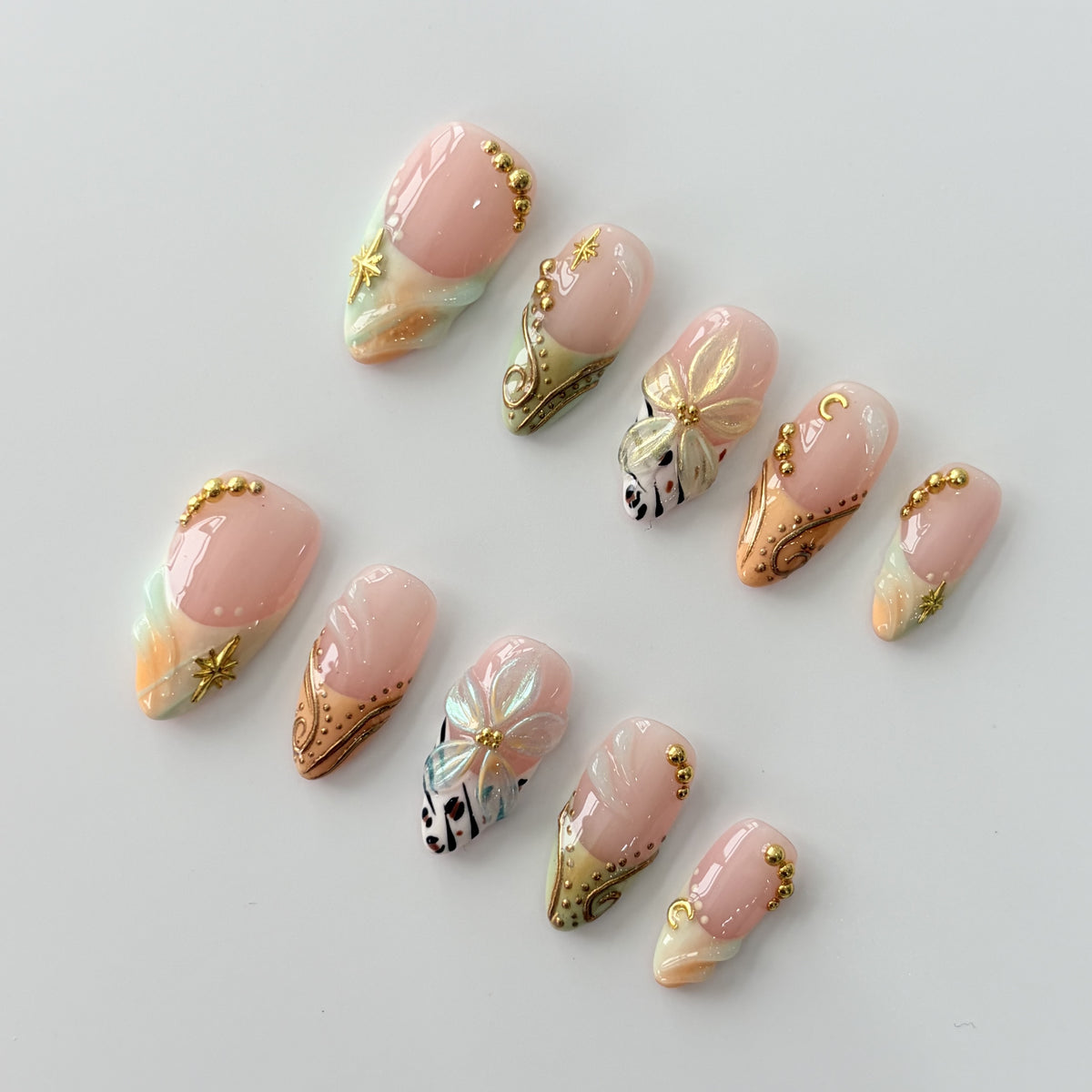 Golden Daisy Meadow short almond press-on nails - view 7
