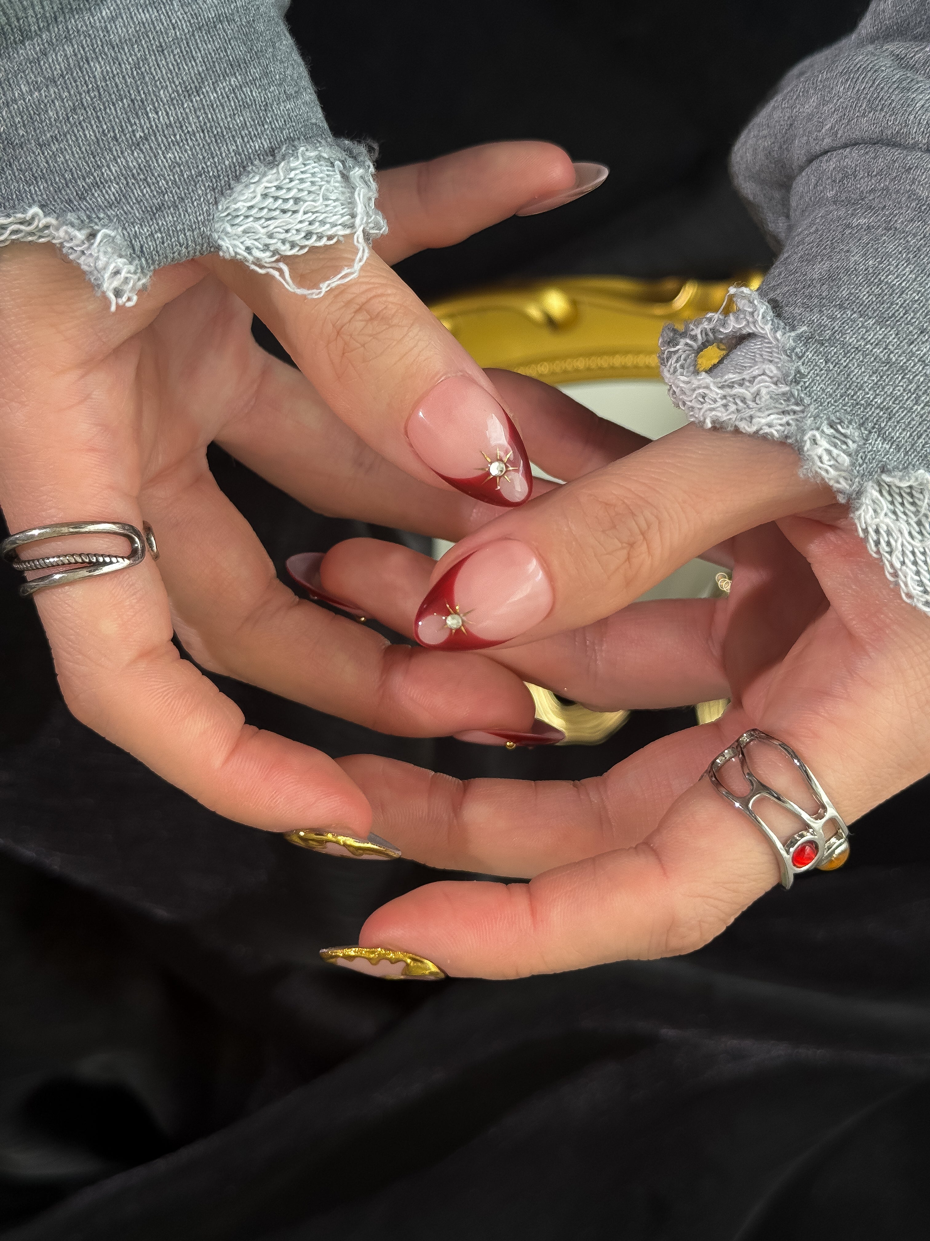 Golden Rose press-on nails lifestyle 2